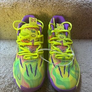 Puma MB.03 size 6 green and purple